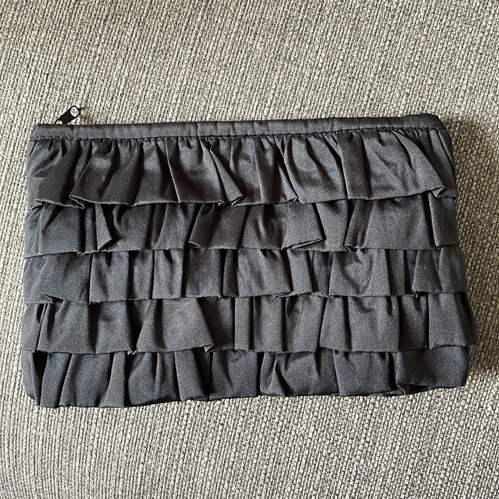 Black Ruffle Makeup Bag - Picture 5 of 12